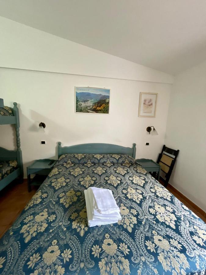 La Panoramica 89 Hotel Пескасероли Екстериор снимка