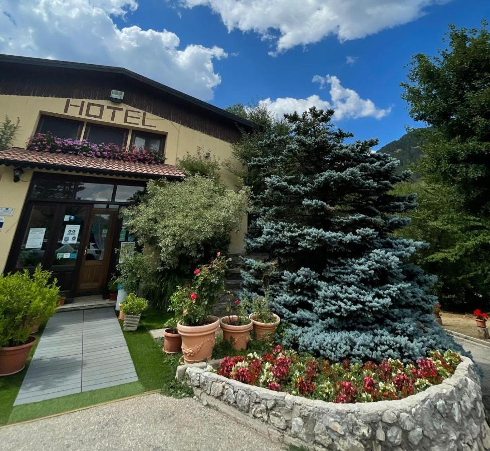 La Panoramica 89 Hotel Пескасероли Екстериор снимка